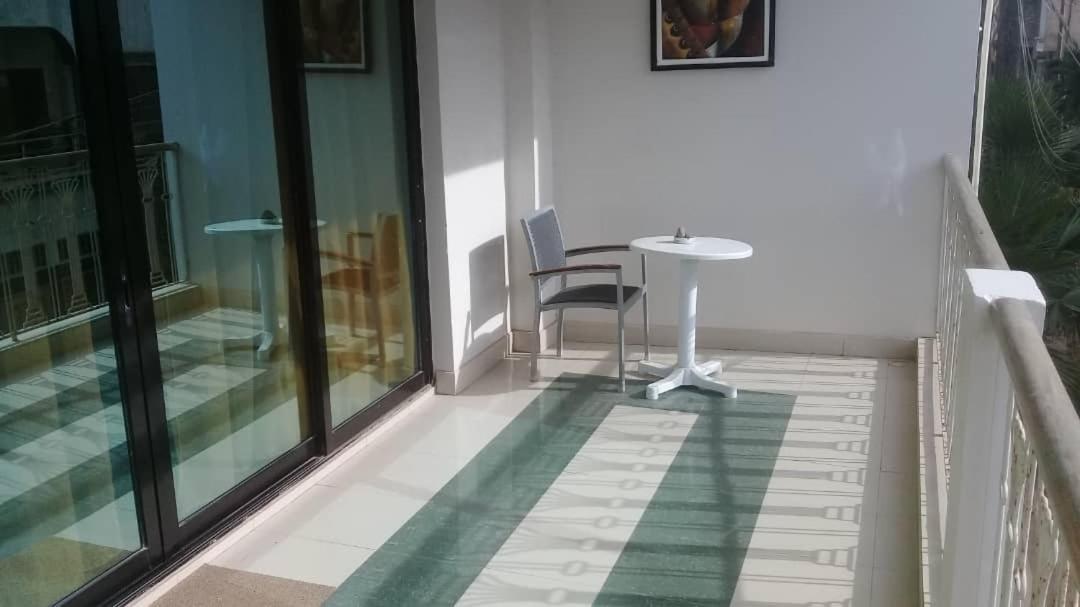 Residence Les Calanques Дакар Екстер'єр фото